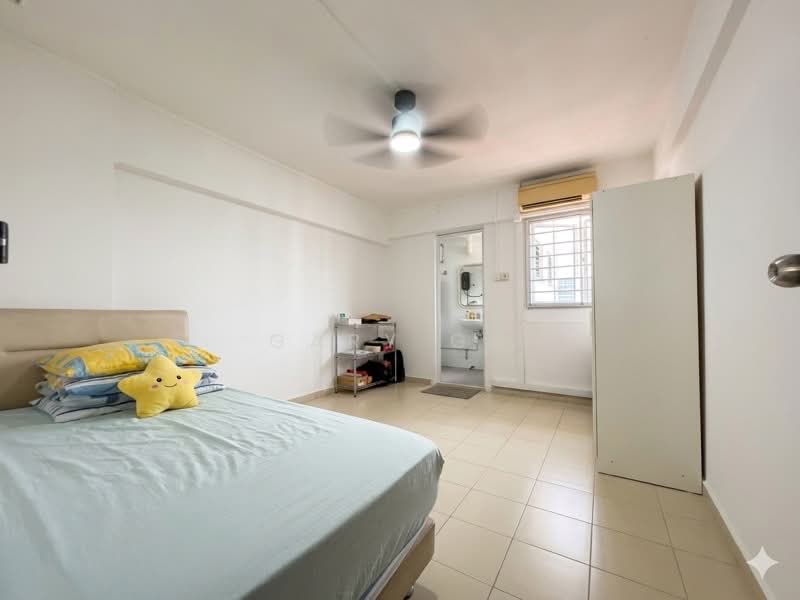653 Yishun Avenue 4, 653 Yishun Avenue 4, 3 Bedrooms, 1,119 sqft, HDB Flat For Sale, by Gary Go, 500183841 - PropertyGuru.com.sg