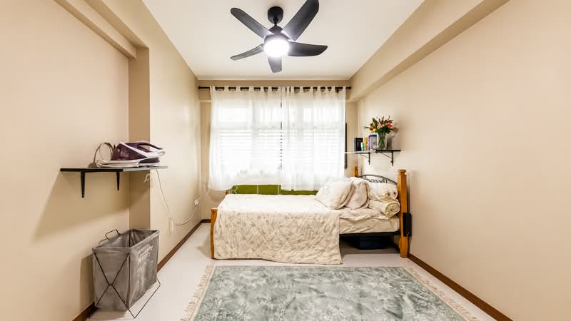 933A Hougang Avenue 9, 933A Hougang Avenue 9, 3 Bedrooms, 990 sqft, HDB Flat For Sale, by Avril Bin, 500183859 - Bedroom - PropertyGuru.com.sg