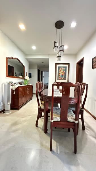 Sanctuary Green, 187 Tanjong Rhu Road, 4 Bedrooms, 1,572 sqft, Condominium For Rent, by Anuradha Sharma, 500183902 - Dining Room - PropertyGuru.com.sg