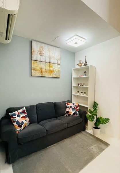 NEWest, 3 West Coast Drive, Room Rental, 160 sqft, Cluster House For Rent, by Agnes Ng, 500183958 - Living Room - PropertyGuru.com.sg