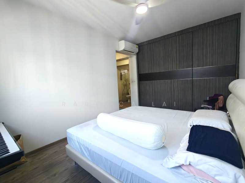 213B Punggol Walk, 213B Punggol Walk, 3 Bedrooms, 1,216 sqft, HDB Flat For Sale, by Rabecca Lai, 500183963 - Master Bedroom - PropertyGuru.com.sg