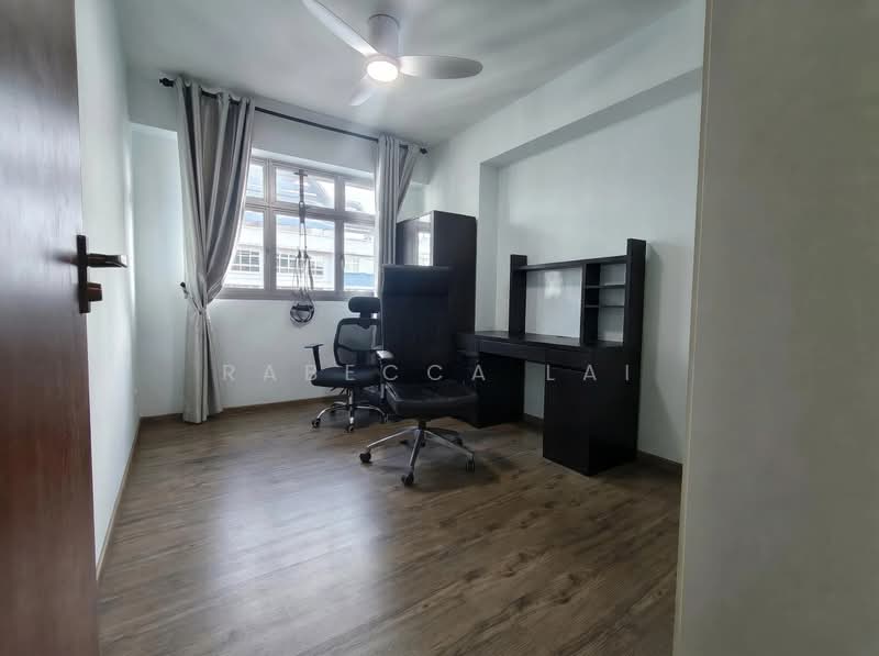 213B Punggol Walk, 213B Punggol Walk, 3 Bedrooms, 1,216 sqft, HDB Flat For Sale, by Rabecca Lai, 500183963 - Bedroom 3 - PropertyGuru.com.sg