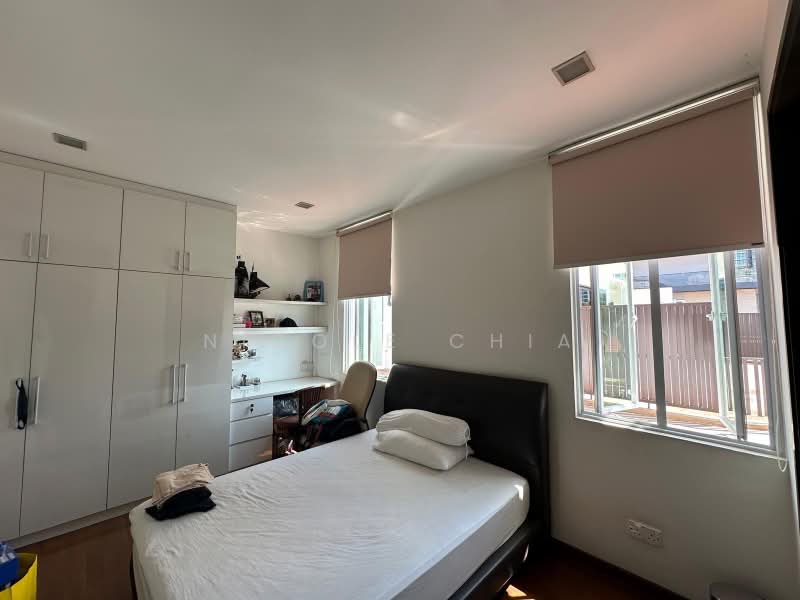 Seletar Hills vicinity, Seletar Court, Jalan Redop , Jalan Lakum , Seletar Hills Dr, 5 Bedrooms, 4,000 sqft, Corner Terrace For Sale, by Nicole Chia, 500183965 - Bedroom - PropertyGuru.com.sg