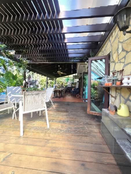 ⭐️⭐️LANDED7772@CORNER SEMI D WITHIN 1KM TO CATHOLIC HIGH, WALK TO J8 WALK TO, Bishan, Jalan Binchang, Jalan Berjaya, 5 Bedrooms, 3,900 sqft, Semi-Detached House For Sale, by K L Goh, 500183966 - Exterior - PropertyGuru.com.sg