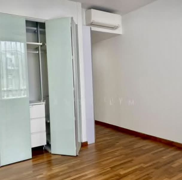 The Quartz, 57 Compassvale Bow, 3 Bedrooms, 1,292 sqft, Condominium For Sale, by Mandy Lim, 500183970 - Master Bedroom - PropertyGuru.com.sg