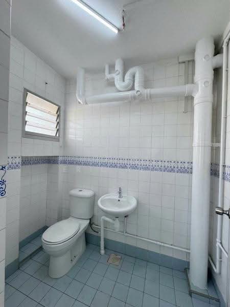 231 Pasir Ris Drive 4, 231 Pasir Ris Drive 4, Pasir Ris / Tampines, 3 Bedrooms, 1,141 sqft, HDB Flat For Sale, by Eric Yeo, 500183989 - Bathroom - PropertyGuru.com.sg