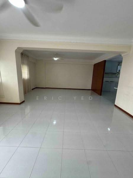 231 Pasir Ris Drive 4, 231 Pasir Ris Drive 4, Pasir Ris / Tampines, 3 Bedrooms, 1,141 sqft, HDB Flat For Sale, by Eric Yeo, 500183989 - Living Room - PropertyGuru.com.sg