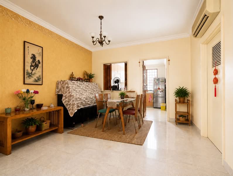 ⭐️⭐️LANDED7772@ Walk To MRT in under 10min, , 4 Bedrooms, 3,000 sqft, Terraced House For Sale, by Geryl Lim, 500183993 - Living Room - PropertyGuru.com.sg