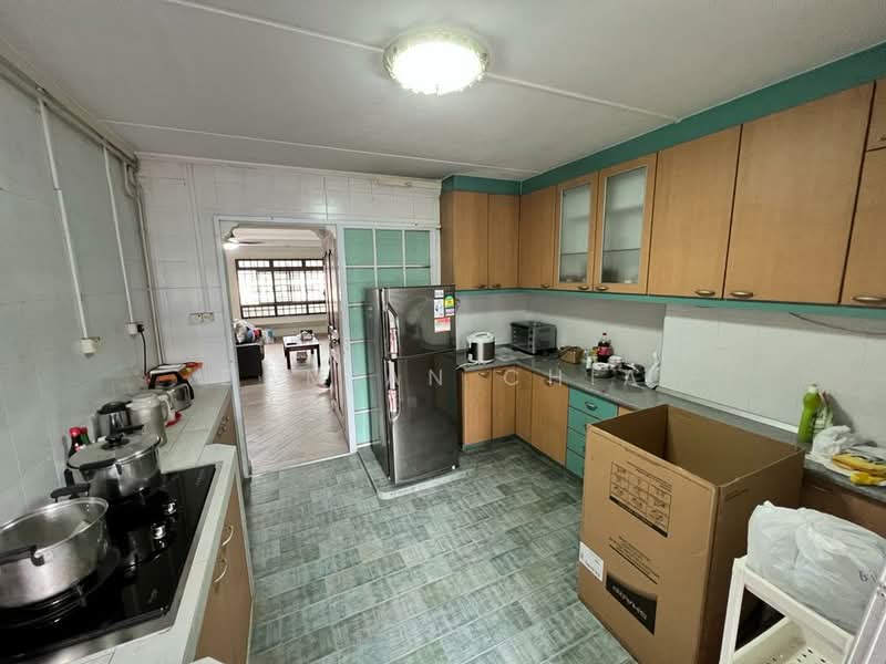 527 Jelapang Road, 527 Jelapang Road, 3 Bedrooms, 1,302 sqft, HDB Flat For Sale, by Damian Chia, 500184017 - Kitchen - PropertyGuru.com.sg