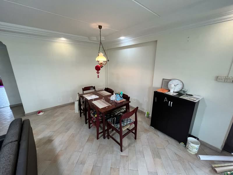 527 Jelapang Road, 527 Jelapang Road, 3 Bedrooms, 1,302 sqft, HDB Flat For Sale, by Damian Chia, 500184017 - Dining Room - PropertyGuru.com.sg