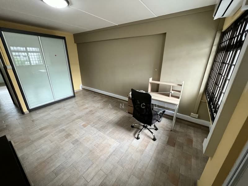 527 Jelapang Road, 527 Jelapang Road, 3 Bedrooms, 1,302 sqft, HDB Flat For Sale, by Damian Chia, 500184017 - Study - PropertyGuru.com.sg