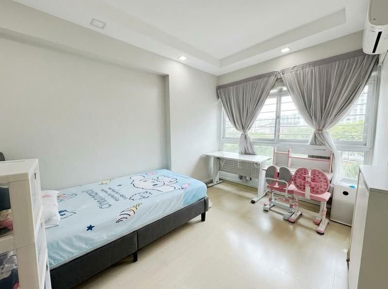 622A Punggol Central, 622A Punggol Central, 3 Bedrooms, 1,023 sqft, HDB Flat For Sale, by James Yeo, 500184032 - Bedroom - PropertyGuru.com.sg