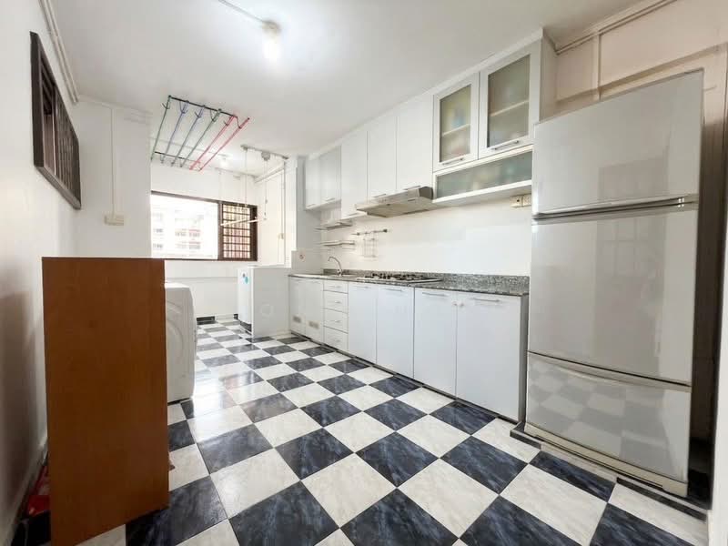 311 Jurong East Street 32, 311 Jurong East Street 32, 3 Bedrooms, 1,119 sqft, HDB Flat For Sale, by Zong Han, 500184039 - PropertyGuru.com.sg