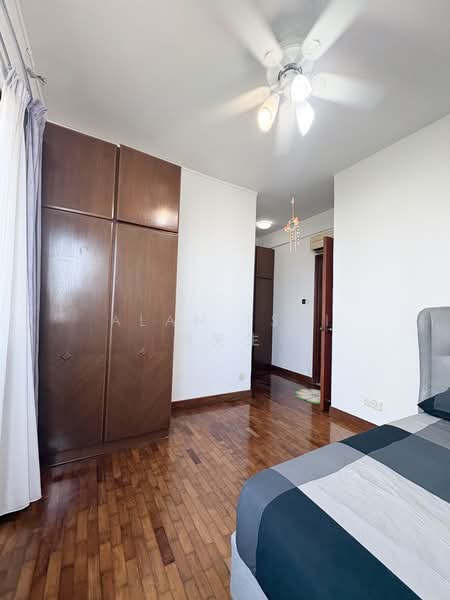 Master Bedrooms @ Paya Lebar MRT, , Room Rental, 210 sqft, Condominium For Rent, by Alan Tsui 徐先生, 500184065 - Bedroom - PropertyGuru.com.sg