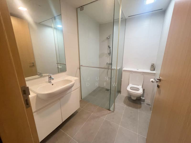 Ripple Bay, 6 Pasir Ris Link, 1 Bedroom, 538 sqft, Condominium For Rent, by Siyo Jun Jie Andrew, 500184068 - Bathroom - PropertyGuru.com.sg