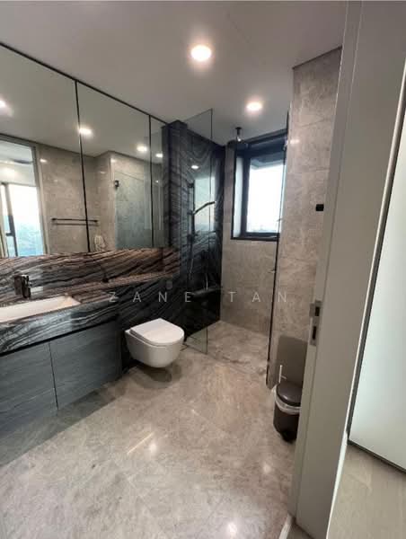 Margaret Ville, 20 Margaret Drive, 2 Bedrooms, 829 sqft, Apartment For Rent, by Zane Tan, 500184070 - Master Bathroom - PropertyGuru.com.sg