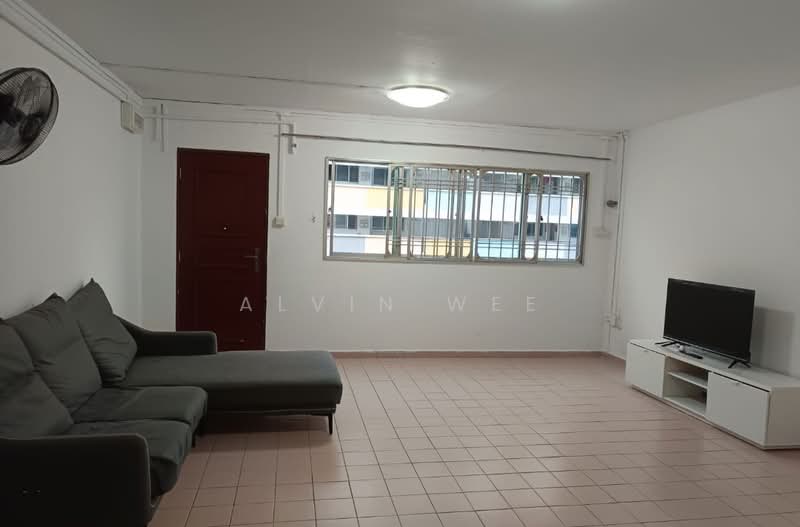 534 Bukit Batok Street 51, 534 Bukit Batok Street 51, 2 Bedrooms, 721 sqft, HDB Flat For Rent, by Alvin Wee, 500184075 - Living Room - PropertyGuru.com.sg