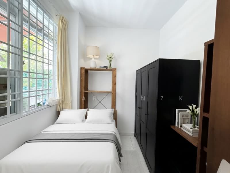 Jalan Waringin, Lorong Waringin, 7 Bedrooms, 4,000 sqft, Semi-Detached House For Sale, by Richard Lin Z K, 500184079 - Bedroom - PropertyGuru.com.sg