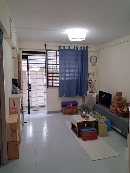 170 Stirling Road, 170 Stirling Road, Room Rental, 107 sqft, HDB Flat For Rent, by Gerald Fong, 500184106 - Living Room - PropertyGuru.com.sg