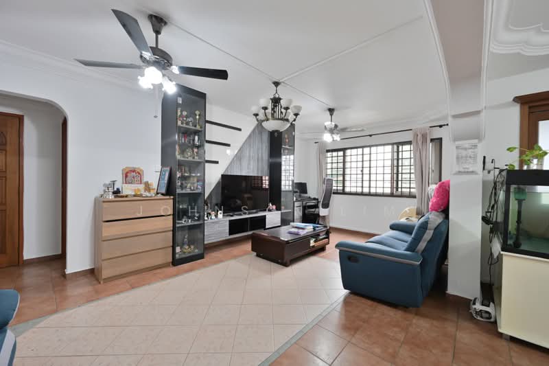 228 Choa Chu Kang Central, 228 Choa Chu Kang Central, 3 Bedrooms, 1,313 sqft, HDB Flat For Sale, by Johnson Lim, 500184124 - Living Room - PropertyGuru.com.sg