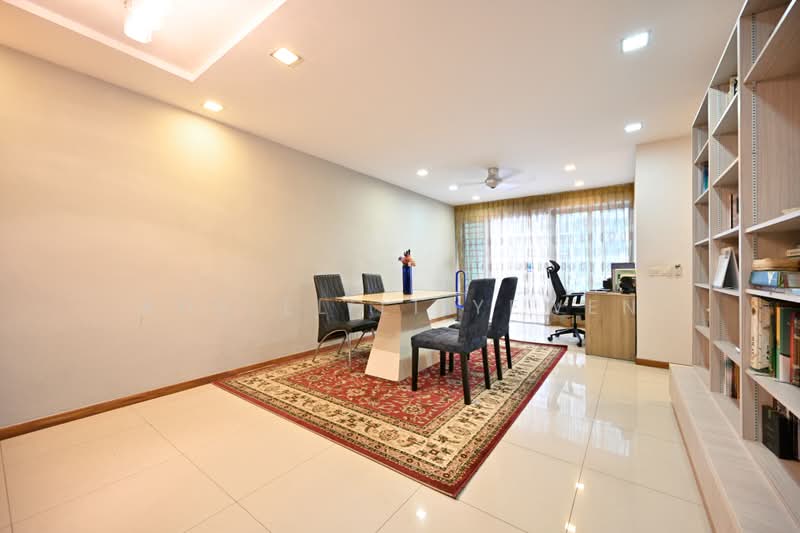 518A Tampines Central 7, 518A Tampines Central 7, 3 Bedrooms, 990 sqft, HDB Flat For Sale, by Adriel Li Yewen, 500184126 - Dining Room - PropertyGuru.com.sg