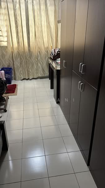 721 Jurong West Avenue 5, 721 Jurong West Avenue 5, 3 Bedrooms, 1,302 sqft, HDB Flat For Sale, by Sk Mani, 500184134 - Interior - PropertyGuru.com.sg