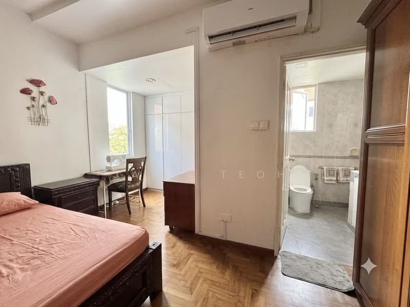 Loyang Villas, Loyang Rise, 5 Bedrooms, 3,200 sqft, Corner Terrace For Sale, by Jamie Teoh, 500184138 - Bedroom - PropertyGuru.com.sg