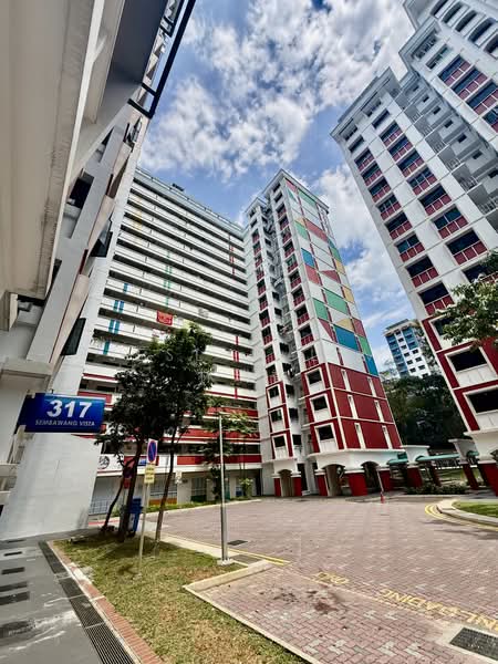 317 Sembawang Vista, 317 Sembawang Vista, Sembawang / Yishun, 3 Bedrooms, 1,087 sqft, HDB Flat For Sale, by Jeslyn Lim 林瑞香, 500184141 - Exterior - PropertyGuru.com.sg