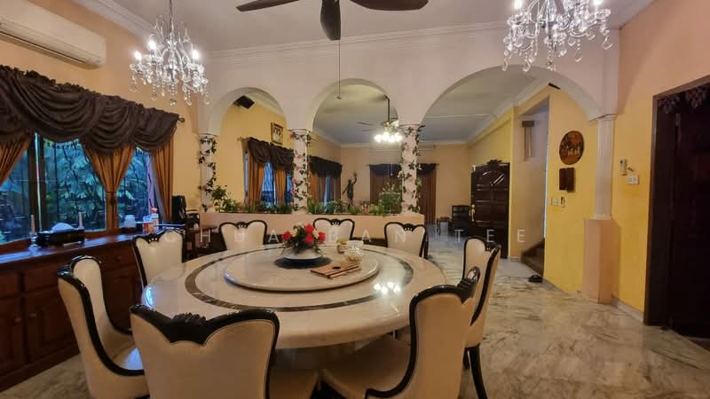 ⭐️⭐️LANDED7772@Bungalow next to MacRichie Reservoir, , 6 Bedrooms, 4,500 sqft, Bungalow House For Sale, by Chua Ban Tee, 500184154 - Dining Room - PropertyGuru.com.sg