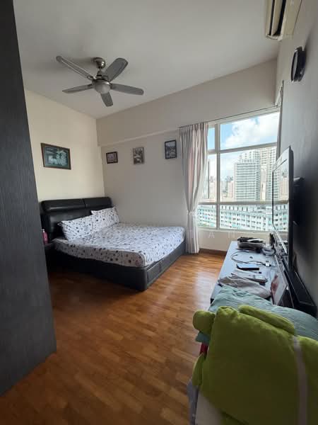 Oleander Towers, 911 Lorong 1 Toa Payoh, 3 Bedrooms, 1,173 sqft, Apartment For Rent, by Caren Tan, 500184155 - Bedroom - PropertyGuru.com.sg