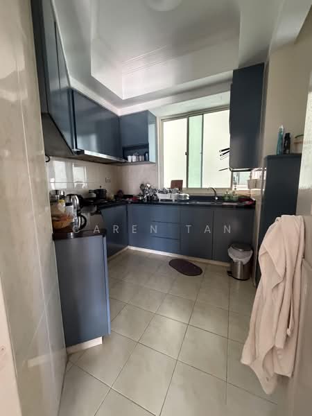 Oleander Towers, 911 Lorong 1 Toa Payoh, 3 Bedrooms, 1,173 sqft, Apartment For Rent, by Caren Tan, 500184155 - Kitchen - PropertyGuru.com.sg