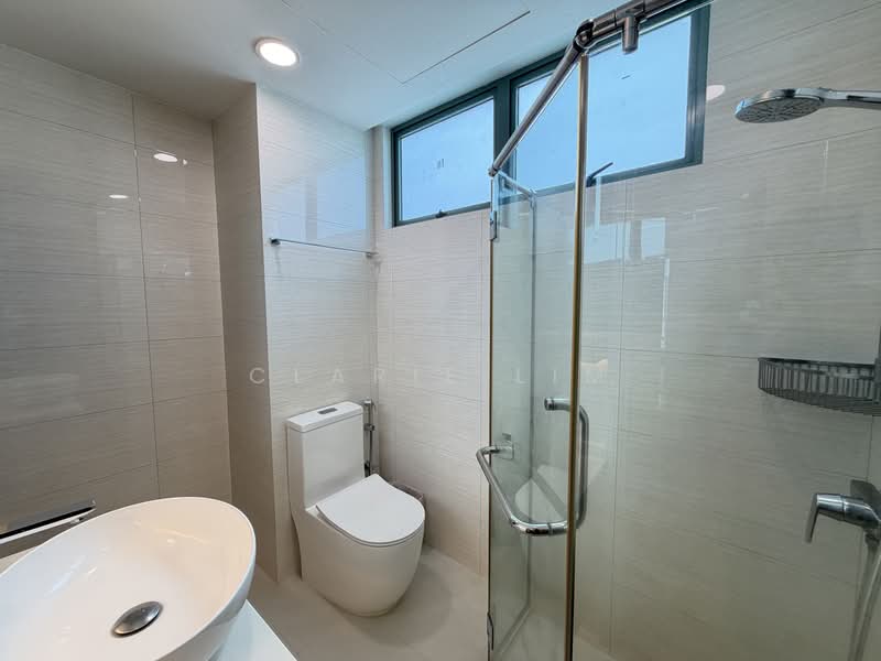 Mutiara View, 11 Jalan Mutiara, 3 Bedrooms, 1,141 sqft, Apartment For Sale, by Clarie Lim, 500184159 - Bathroom - PropertyGuru.com.sg