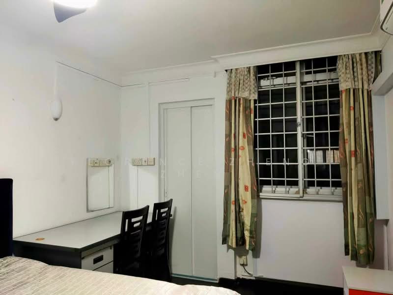 104 Bishan Street 12, 104 Bishan Street 12, 3 Bedrooms, 904 sqft, HDB Flat For Rent, by Florence Zheng Zhen, 500184160 - Bedroom - PropertyGuru.com.sg