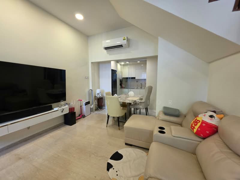 Fresh 3+1 Bed 4 Bath Geylang For Families Covered Parking, Geylang Road Conservation House, 3 Bedrooms, 2,750 sqft, Conservation House For Rent, by Susan Prior, 500184166 - Living Room - PropertyGuru.com.sg
