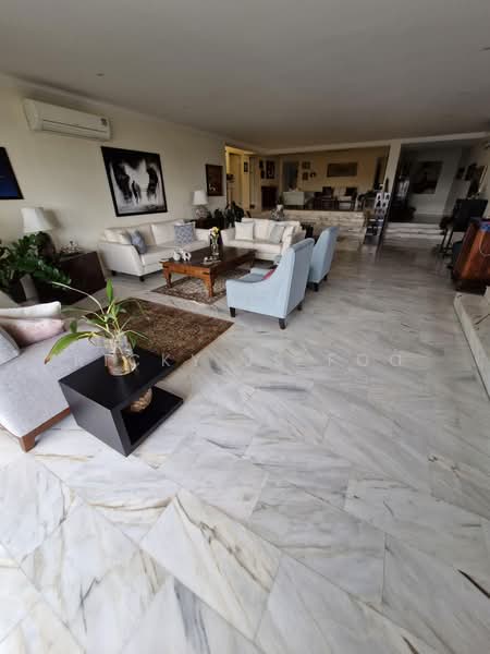 Beverly Hill, 61 Grange Road, 4 Bedrooms, 3,777 sqft, Condominium For Rent, by Ricky JS Foo, 500184179 - Living Room - PropertyGuru.com.sg