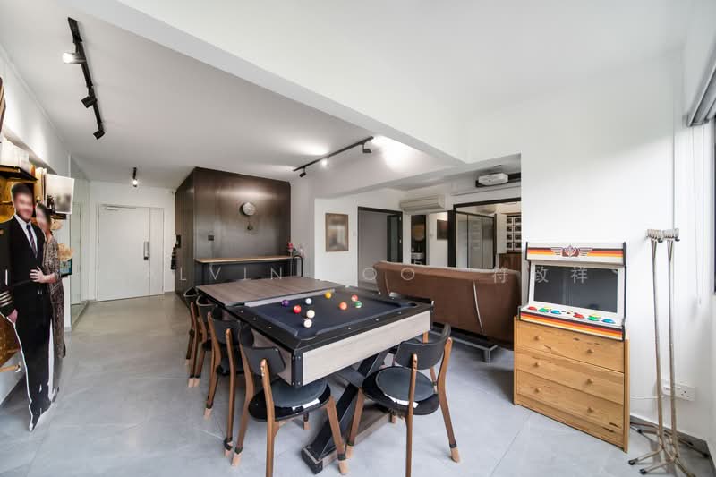 184 Stirling Road, 184 Stirling Road, 3 Bedrooms, 1,238 sqft, HDB Flat For Sale, by Calvin Foo 符致祥, 500184181 - Living Room - PropertyGuru.com.sg