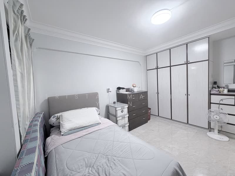 101 Woodlands Street 13, 101 Woodlands Street 13, 2 Bedrooms, 775 sqft, HDB Flat For Sale, by Tristan Ma Siu Yuen, 500184183 - Bedroom - PropertyGuru.com.sg