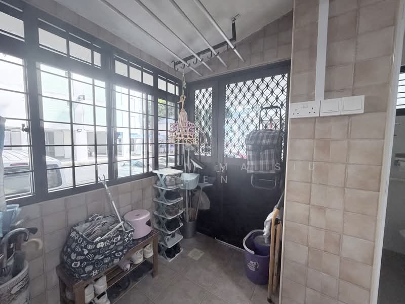 101 Woodlands Street 13, 101 Woodlands Street 13, 2 Bedrooms, 775 sqft, HDB Flat For Sale, by Tristan Ma Siu Yuen, 500184183 - Entrance - PropertyGuru.com.sg