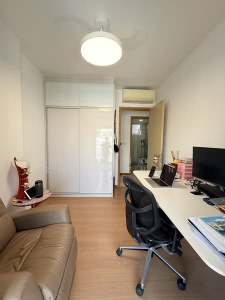 Forestville, 48 Woodlands Drive 16, 2 Bedrooms, 900 sqft, Executive Condominium For Rent, by Florence Zheng Zhen, 500184188 - Bedroom 2 - PropertyGuru.com.sg