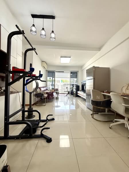 Forestville, 48 Woodlands Drive 16, 2 Bedrooms, 900 sqft, Executive Condominium For Rent, by Florence Zheng Zhen, 500184188 - Living Room - PropertyGuru.com.sg