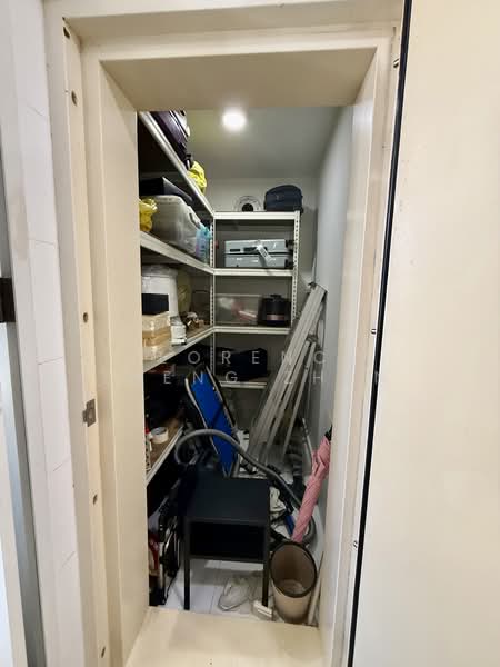 Forestville, 48 Woodlands Drive 16, 2 Bedrooms, 900 sqft, Executive Condominium For Rent, by Florence Zheng Zhen, 500184188 - Interior - PropertyGuru.com.sg
