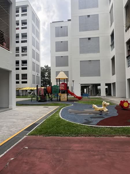58 Dakota Crescent, 58 Dakota Crescent, 3 Bedrooms, 1,097 sqft, HDB Flat For Rent, by Tan Siew Lay, 500184201 - Exterior - PropertyGuru.com.sg