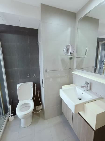 139A Lorong 1A Toa Payoh, 139A Lorong 1A Toa Payoh, 3 Bedrooms, 980 sqft, HDB Flat For Rent, by Zane Soo 苏昱能, 500184214 - Bathroom - PropertyGuru.com.sg