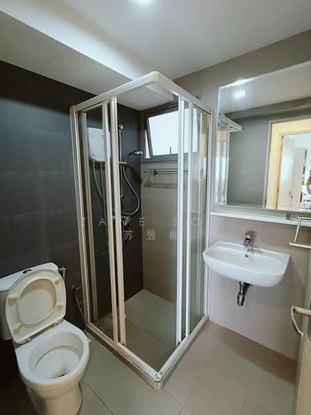 139A Lorong 1A Toa Payoh, 139A Lorong 1A Toa Payoh, 3 Bedrooms, 980 sqft, HDB Flat For Rent, by Zane Soo 苏昱能, 500184214 - Bathroom - PropertyGuru.com.sg