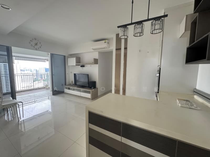 139A Lorong 1A Toa Payoh, 139A Lorong 1A Toa Payoh, 3 Bedrooms, 980 sqft, HDB Flat For Rent, by Zane Soo 苏昱能, 500184214 - Living Room - PropertyGuru.com.sg