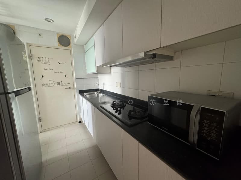 139A Lorong 1A Toa Payoh, 139A Lorong 1A Toa Payoh, 3 Bedrooms, 980 sqft, HDB Flat For Rent, by Zane Soo 苏昱能, 500184214 - Kitchen - PropertyGuru.com.sg