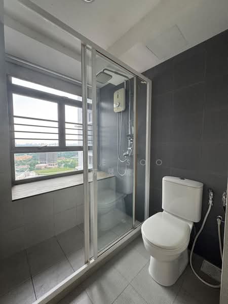 139A Lorong 1A Toa Payoh, 139A Lorong 1A Toa Payoh, 3 Bedrooms, 980 sqft, HDB Flat For Rent, by Zane Soo 苏昱能, 500184214 - Bathroom - PropertyGuru.com.sg