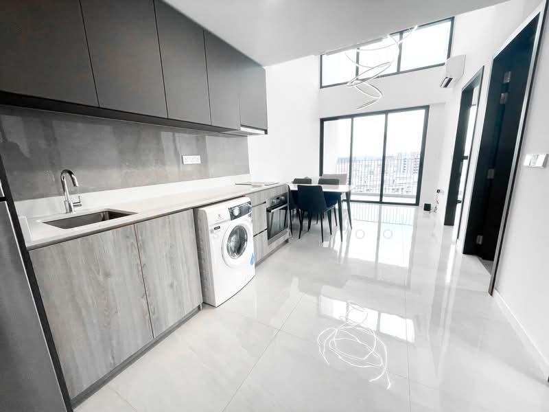 Riverfront Residences, 45 Hougang Avenue 7, 2 Bedrooms, 861 sqft, Condominium For Sale, by Jessica Foo, 500184216 - Kitchen - PropertyGuru.com.sg