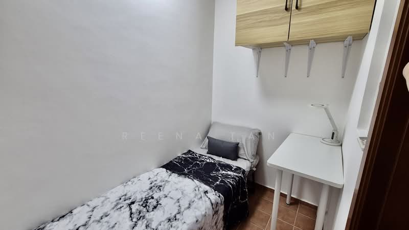 The Floravale, 234 Westwood Avenue, Room Rental, 130 sqft, Condominium For Rent, by Reena Tan, 500184235 - Bedroom - PropertyGuru.com.sg