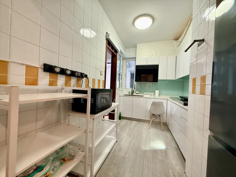 The Floravale, 234 Westwood Avenue, Room Rental, 130 sqft, Condominium For Rent, by Reena Tan, 500184235 - Kitchen - PropertyGuru.com.sg